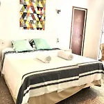 Global Immo 9101 Pacheco Villa *