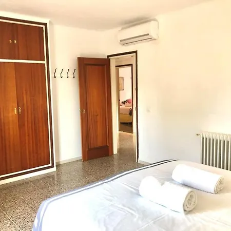 Global Immo 9101 Pacheco Villa Roses
