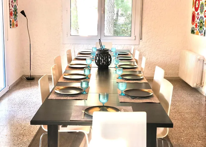 Vila Global Immo 9101 Pacheco Roses