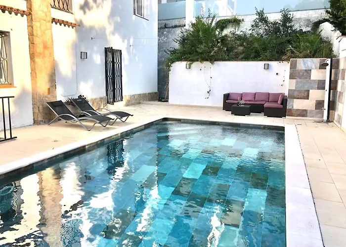 Villa Global Immo 9101 Pacheco *