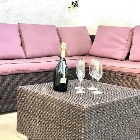 Vila Global Immo 9101 Pacheco *